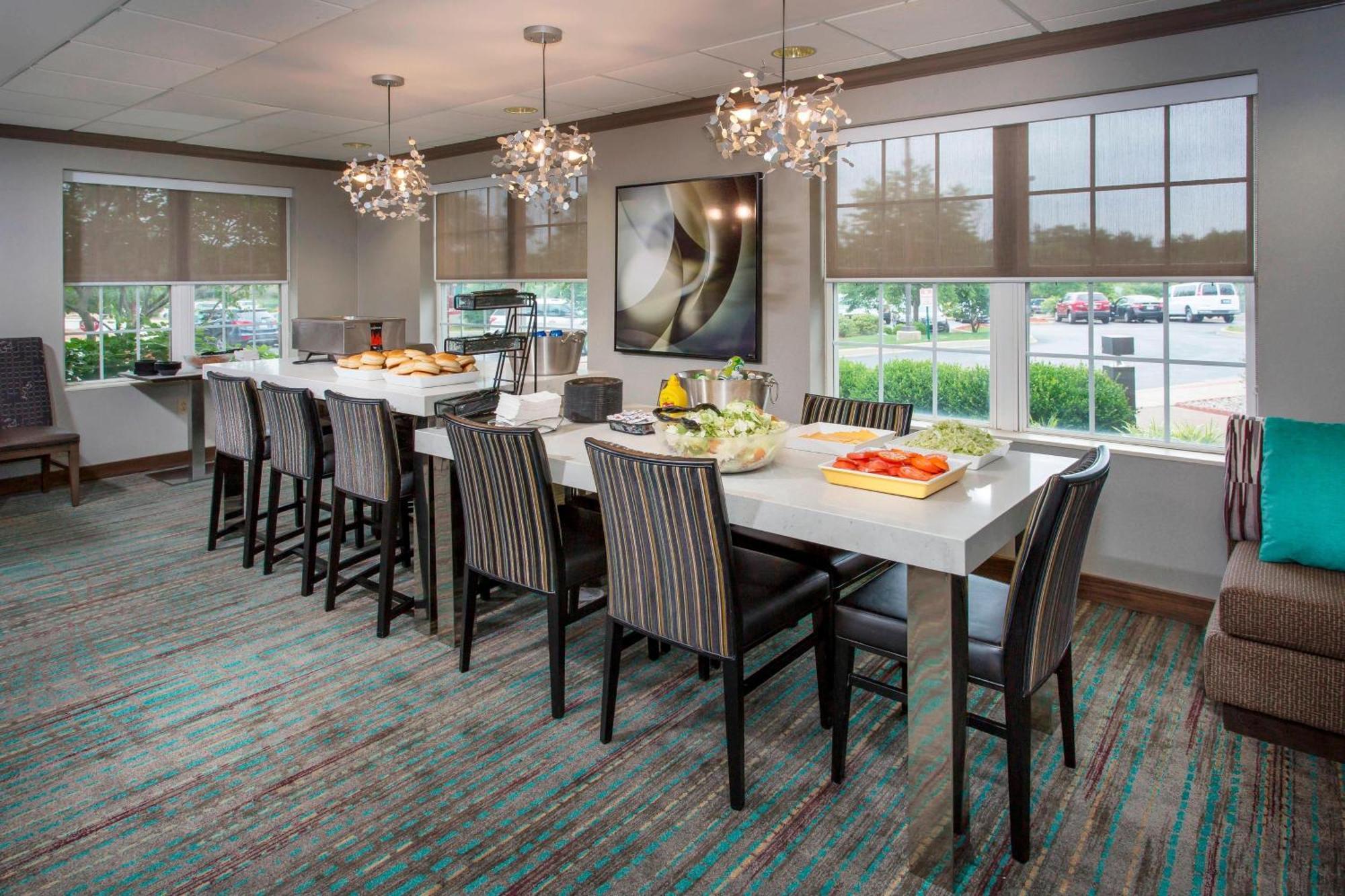 Residence Inn Louisville Northeast Ngoại thất bức ảnh
